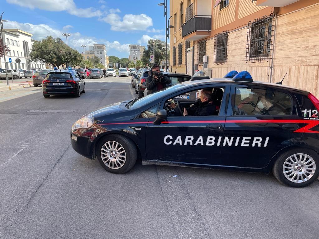 Sorelle sfregiate con l’acido: gip scarcera zia delle vittime