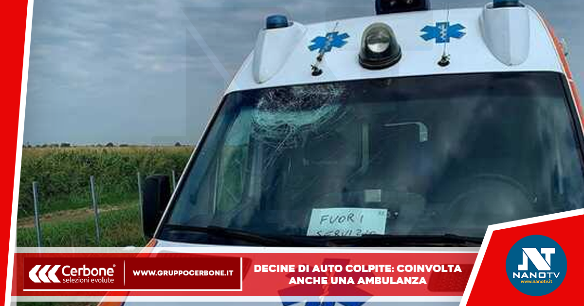 Lancio sassi in autostrada: testimone, colpita anche ambulanza