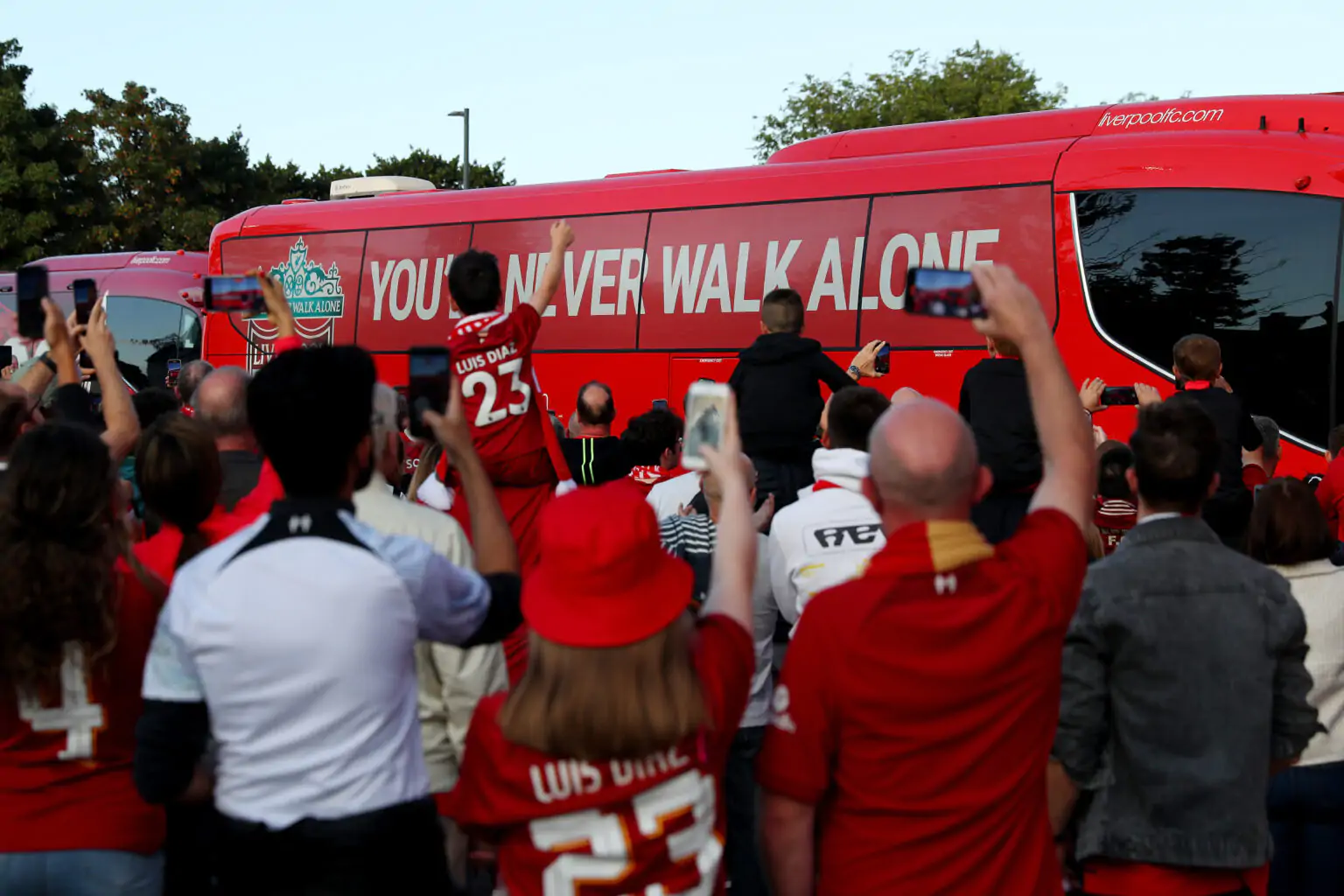 I tifosi del Liverpool raccomandati a non visitare Napoli per aggressioni