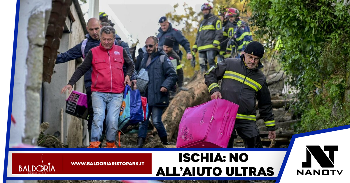 Ischia: gli Ultras del Napoli bloccati