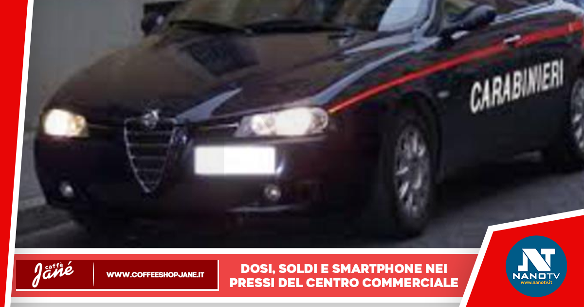 Pompei, Napoli: arrestati per spaccio due 16enni nei pressi del centro commerciale