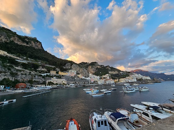Amalfi, riaperto il primo dei quattro piani del garage Luna Rossa