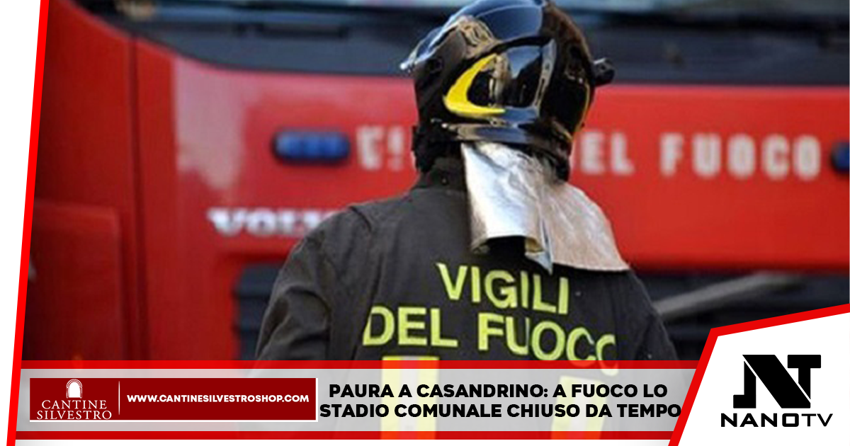 Casandrino, Napoli: grosso incendio allo stadio comunale chiuso e sotto sequestro da mesi