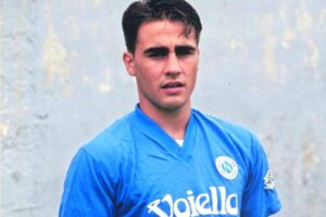 Cannavaro parla del Napoli Cannavaro parla del Napoli che poi è diventato juventino ma Napoli non si può dimenticare
