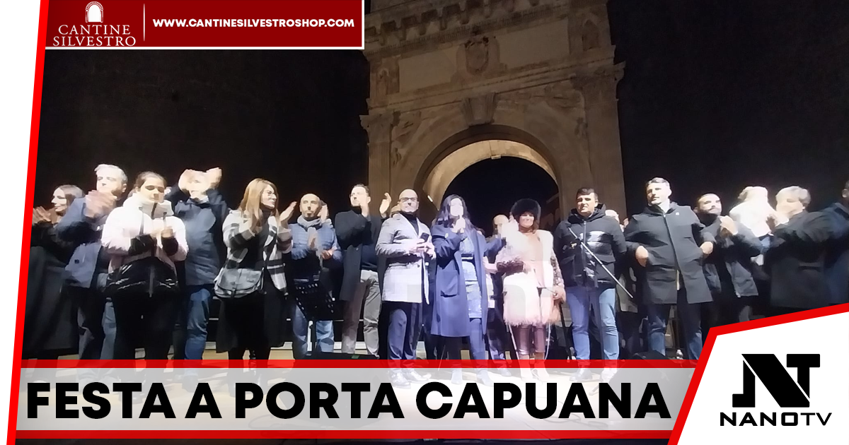 Una Serata Indimenticabile a Porta Capuana: Musica, Risate e Napoletanità in Festa