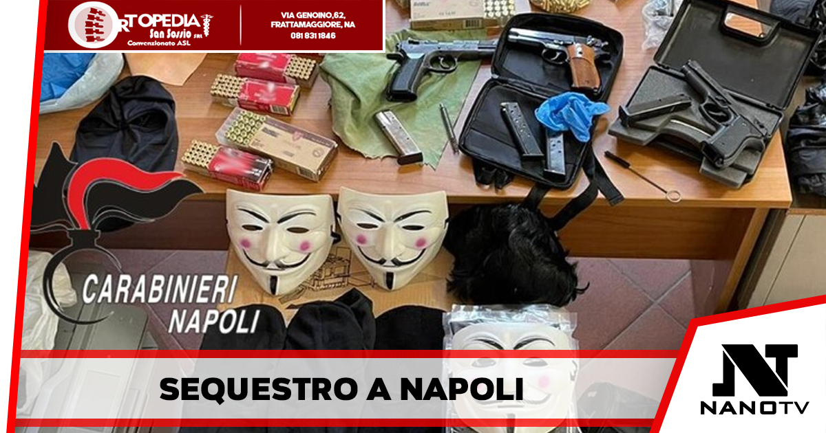 Armi, passamontagna e maschere di Breaking Bad trovate a Napoli