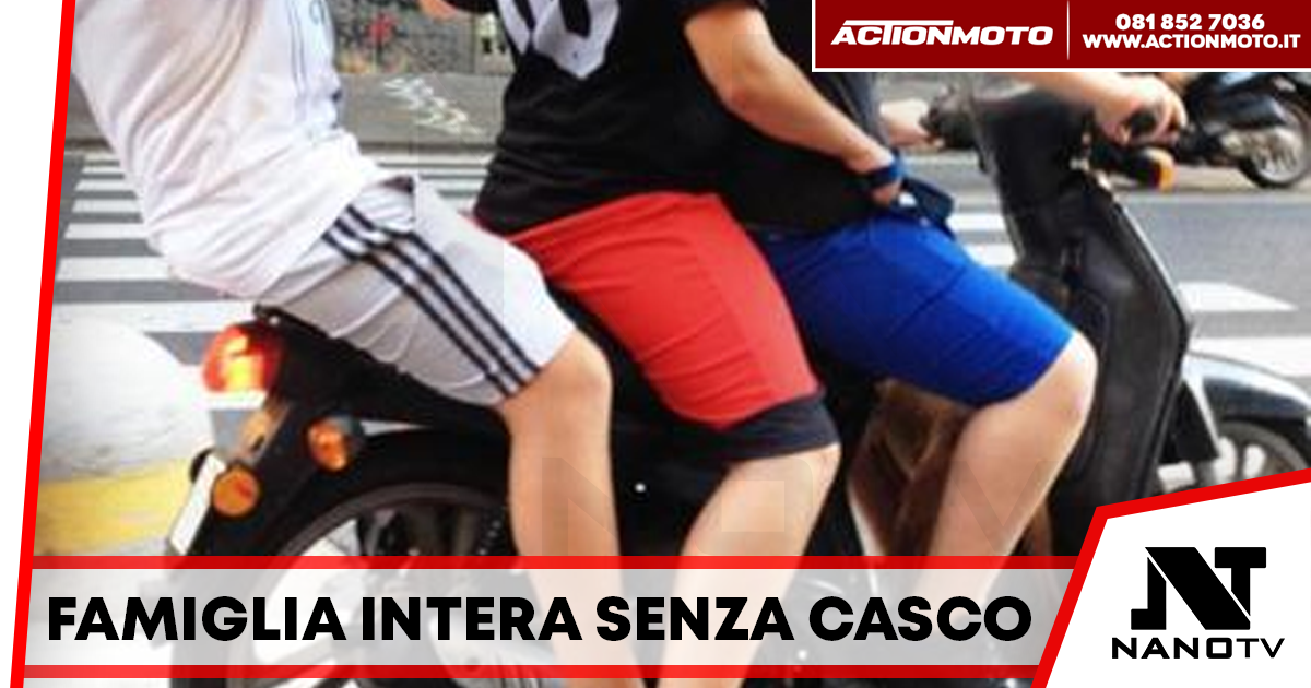 Ischia: tre a bordo dello scooter senza casco, anche un bimbo “nascosto” tra i genitori