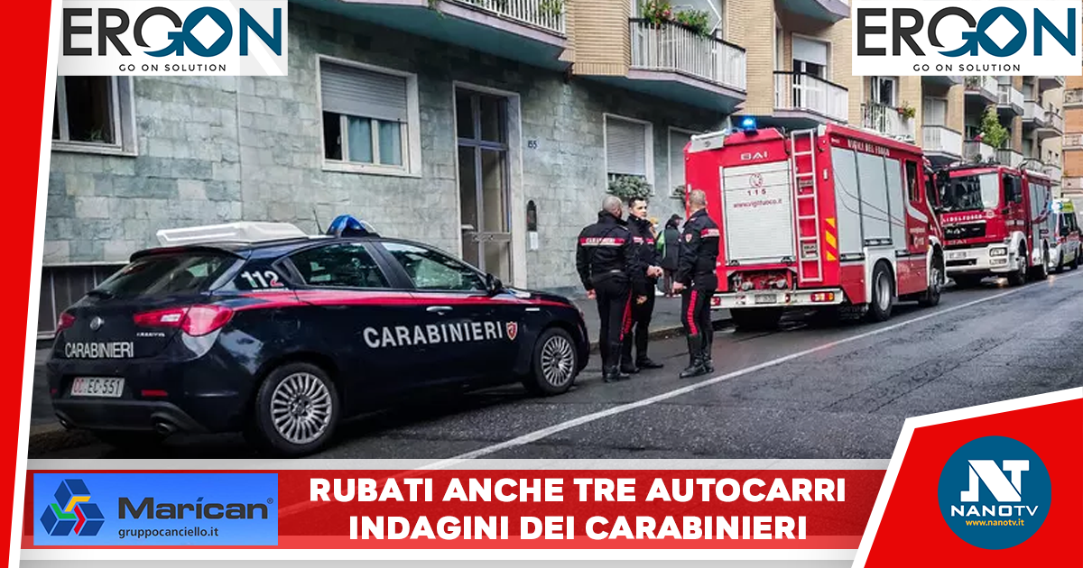 Fiamme in parcheggio del Napoletano, danni ad auto e rimorchio