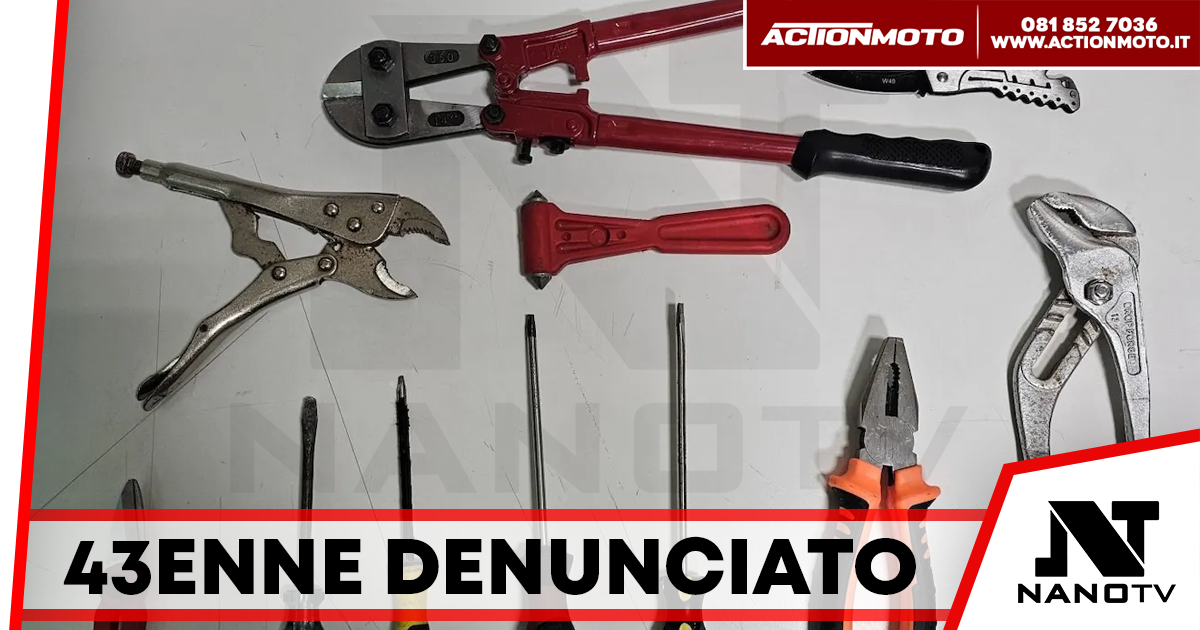 Portici: 43enne denunciato per furto in un garage privato