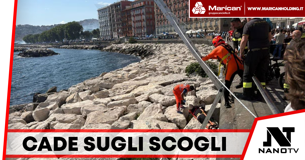 Napoli, tifoso precipita sugli scogli durante la festa scudetto: soccorso tra la folla in delirio