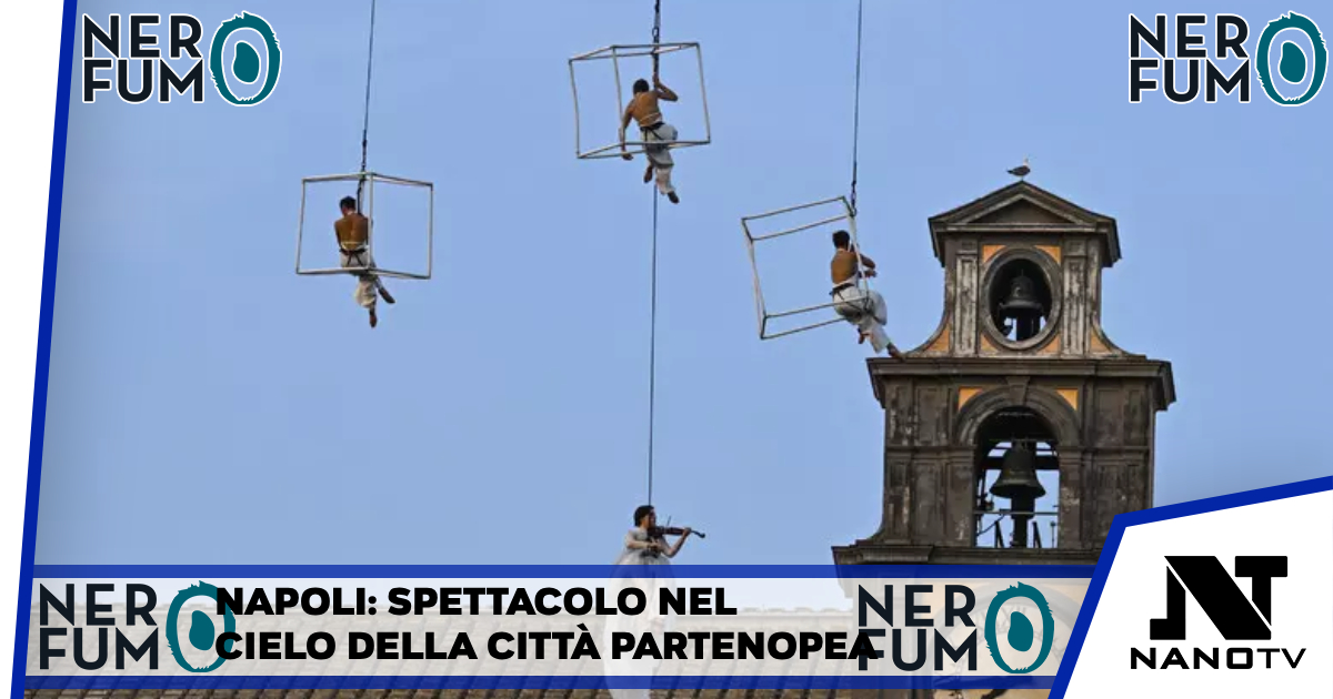 Show a Napoli con danze e suoni in cielo