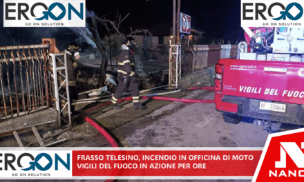 Frasso Telesino, incendio in officina e rivendita di moto: vigili del fuoco in azione per ore