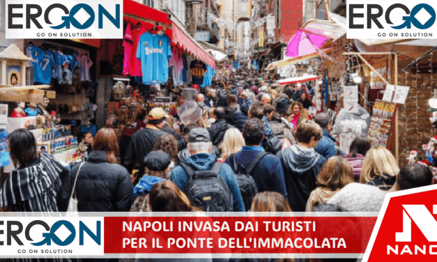 Napoli invasa dai turisti per il Ponte dell’Immacolata