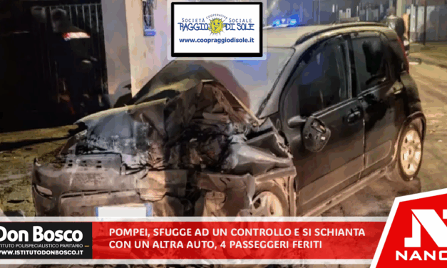Pompei, sfugge ad un controllo e si scontra con un’altra auto: 4 passeggeri feriti