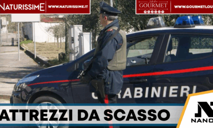 Caserta, in auto con attrezzi da scasso e dispositivi elettronici: quattro denunciati