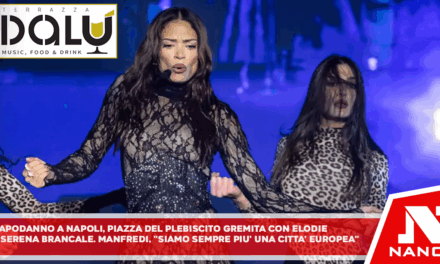 Capodanno a Napoli, piazza del Plebiscito gremita con Elodie e Serena Brancale Folla di cittadini e turisti. Manfredi, “siamo sempre più una capitale europea”