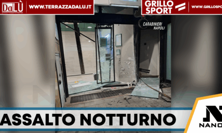 San Giuseppe Vesuviano, assalto all’ATM nella notte: banditi in fuga