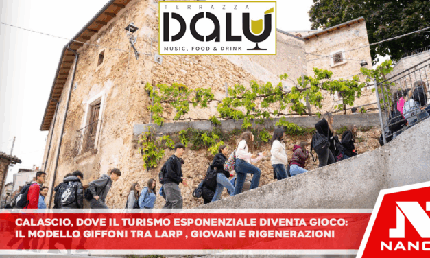 Calascio, dove il turismo esperienziale diventa gioco: il modello Giffoni tra LARP, giovani e rigenerazione