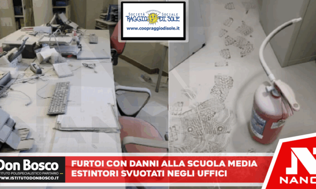 Furto con danni alla scuola media: estintori svuotati negli uffici