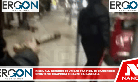 Rissa all’esterno di un bar tra figli di cammoristi: spuntano tirapugni e mazze da baseball