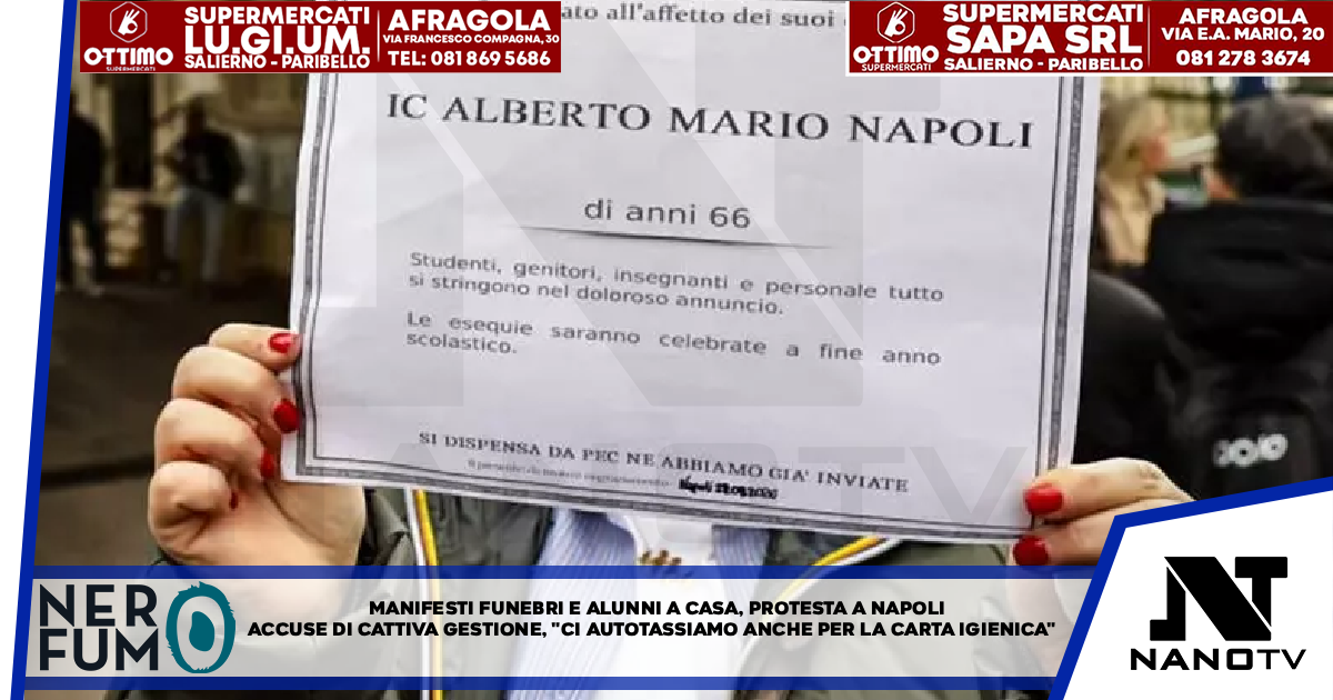 Manifesti funebri e alunni a casa, protesta genitori a Napoli Accuse di cattiva gestione ‘ci autotassiamo anche per la carta igienica’
