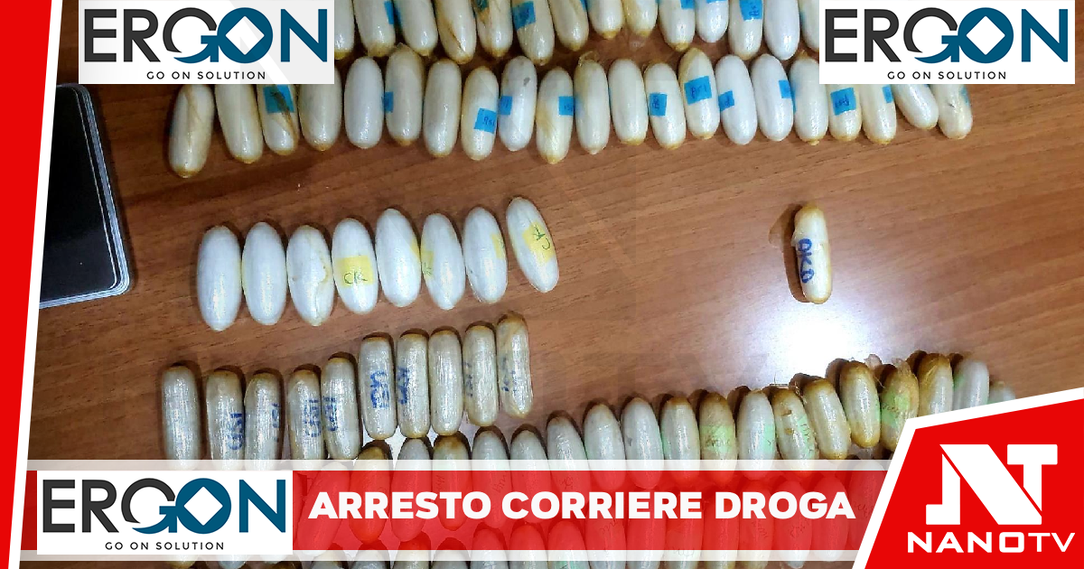 Militari del Comando Provinciale della Guardia di finanza di Napoli hanno arrestato un “corriere” della droga, presso la Stazione Centrale di Napoli