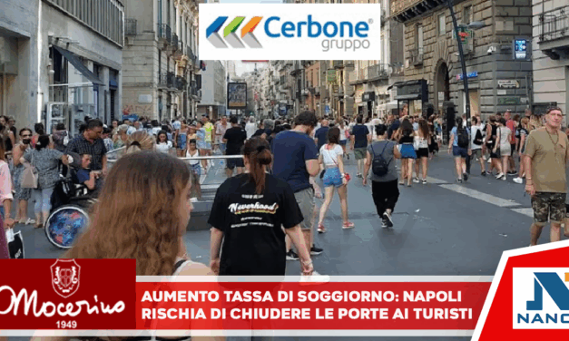 Aumento tassa di soggiorno: Napoli rischia di chiudere le porte ai turisti