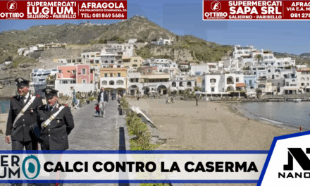 Calci contro le caserma dei carabinieri, voleva essere espulso dall’Italia A Ischia ucraino voleva tornare nel suo paese perchè lì era morto un amico