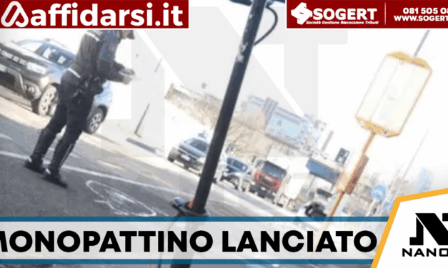 Napoli, lanciano un monopattino dal cavalcavia: due minorenni in comunità per tentato omicidio
