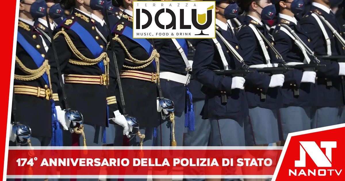 174° Anniversario della fondazione della Polizia di Stato in piazza del Plebiscito.