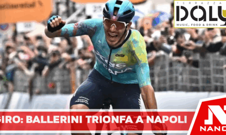 Giro: Ballerini trionfa a Napoli, caduta a 400 metri dall’arrivo