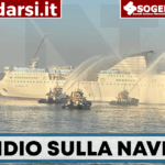 Incendio sulla nave GNV Phoenix nel porto di Napoli: traffico marittimo bloccato e raccomandazioni ai cittadini