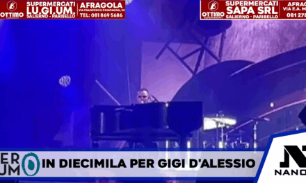 In diecimila per Gigi D’Alessio davanti alla Reggia. E stasera si replica