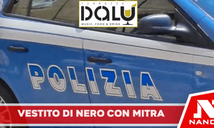 Vestito di nero con mitra vicino alla Cumana, sui social video stile Gomorra