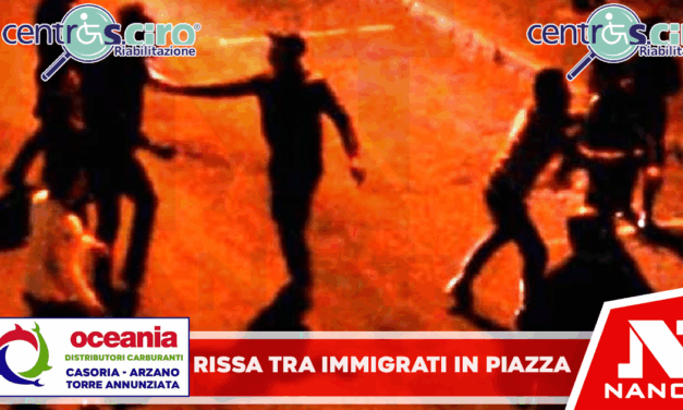 Rissa tra immigrati in piazza: fuggi fuggi e panico per le famiglie
