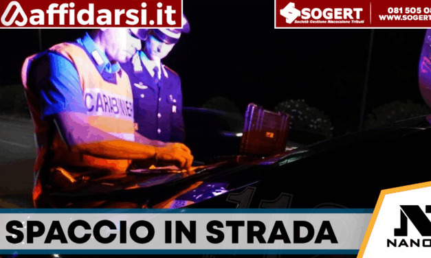 Aversa, sorpreso a cedere hashish in strada: arrestato 46enne, sequestrati droga e contanti