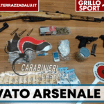 Aversa, lite tra vicini degenera: in casa un arsenale e droga, arrestati due fratelli
