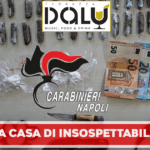 *Napoli: la droga a casa degli insospettabili. Due arresti dei carabinieri. Un’arrestata ha 88 anni*