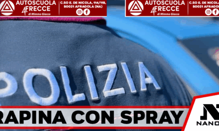 Napoli, rapina con spray urticante: arrestato 22enne dopo un inseguimento