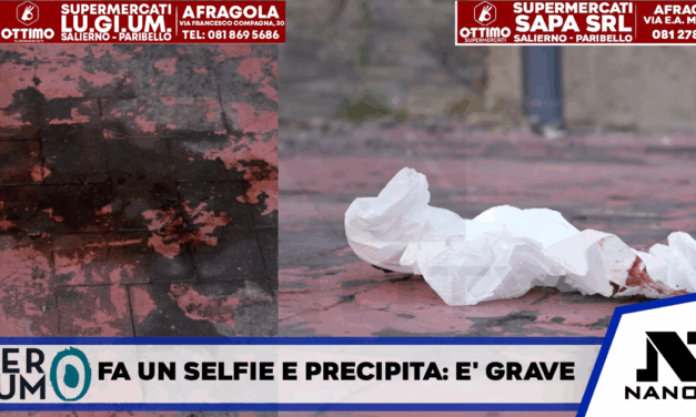 Napoli, turista precipita dal monte Echia, il giovane caduto dopo un selfie: è grave