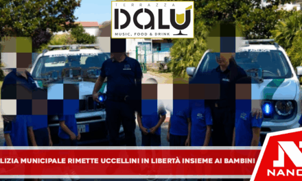 SAN NICOLA LA STRADA (CE) la polizia municipale rimette in libertà uccellini ,insieme ai bambini