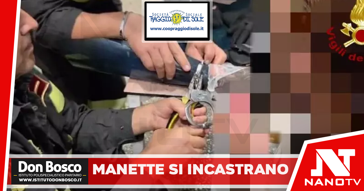 Manette si incastrano, malore per una donna dopo l’arresto su A16