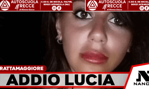 Frattamaggiore, l’ultimo saluto a Lucia Cavaliere: la città si è fermata per i funerali