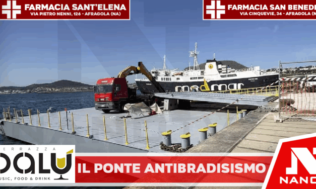 Nel porto di Pozzuoli aperto il ponte galleggiante anti bradisismo