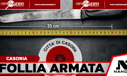 Casoria – Tenta di accoltellare un giovane e aggredisce gli agenti: fermato con un coltello di 35 centimetri