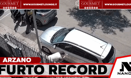 Arzano, furto d’auto in pieno giorno: tutto ripreso dalle telecamere