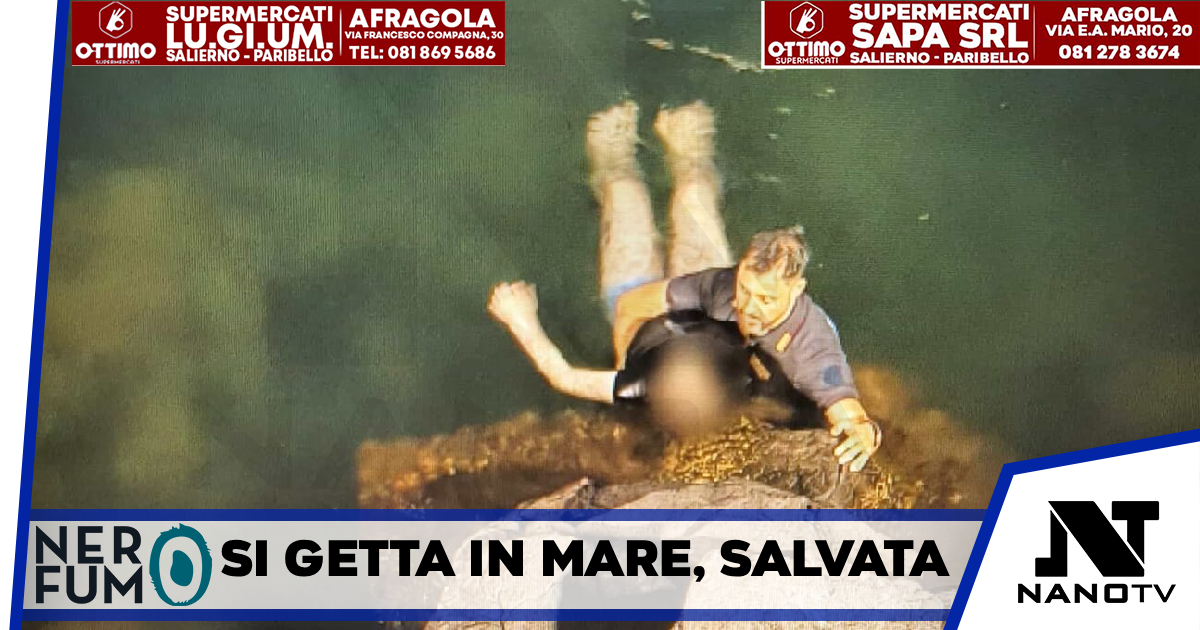 Si getta in mare dagli scogli, donna salvata da due poliziotti casertani