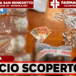 Casoria, fugge alla vista della Polizia: in auto quasi 2 chili di droga