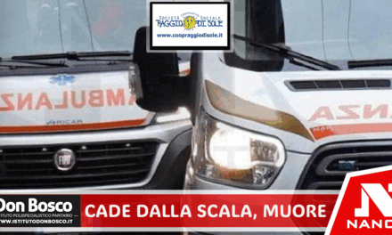 Cade dalla scala e finisce a terra: muore anziano