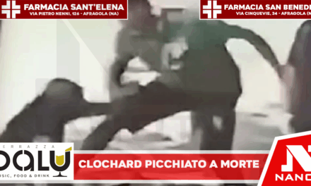 Clochard picchiato e ucciso in piazza a Caserta, video shock sui social
